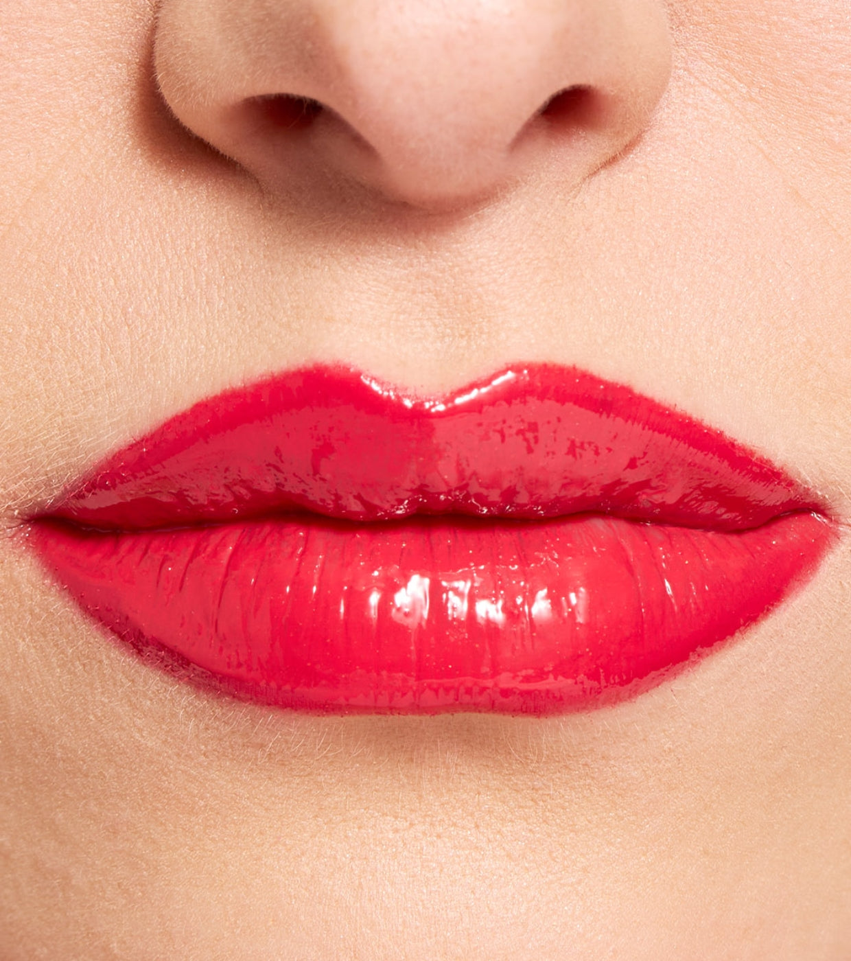 Makeup Revolution - Batom Pout Lip Gloss Stick - Cherrylicious
