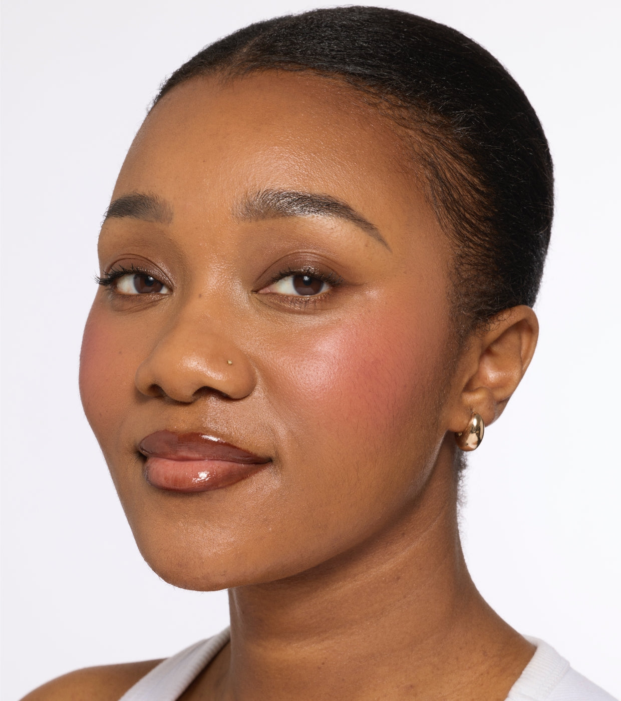 Makeup Revolution - Blush Cream to Powder Bouncy Blur - Bouncy Berry