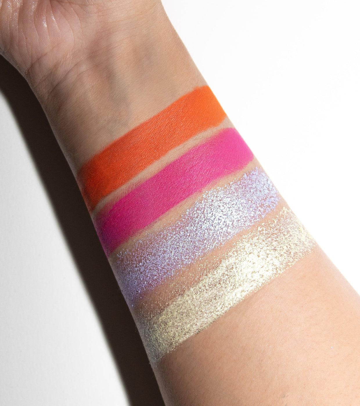 Makeup Revolution - Mini Paleta de Sombras - The Vibrant Icon Edit Brights