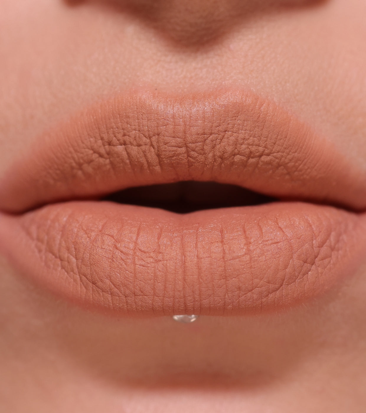 Revolution - Batom líquido fosco Air Blur - Natural