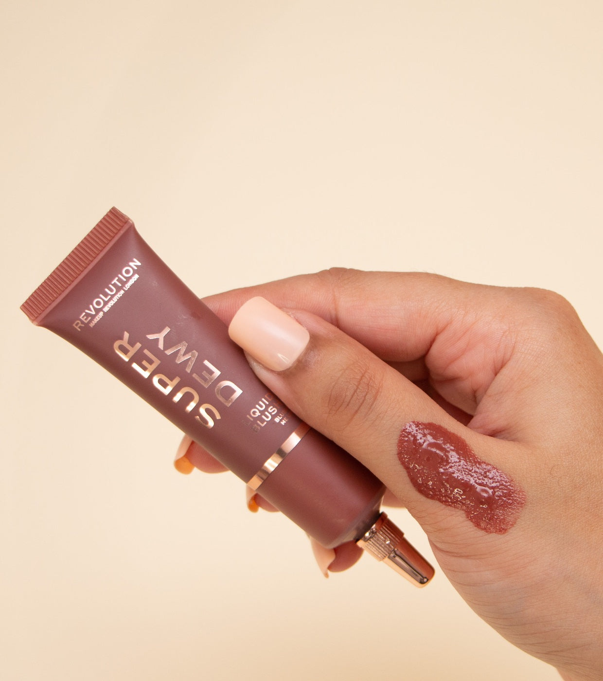 Revolution - *Super Dewy* - Liquid Blush - Blush Me Up