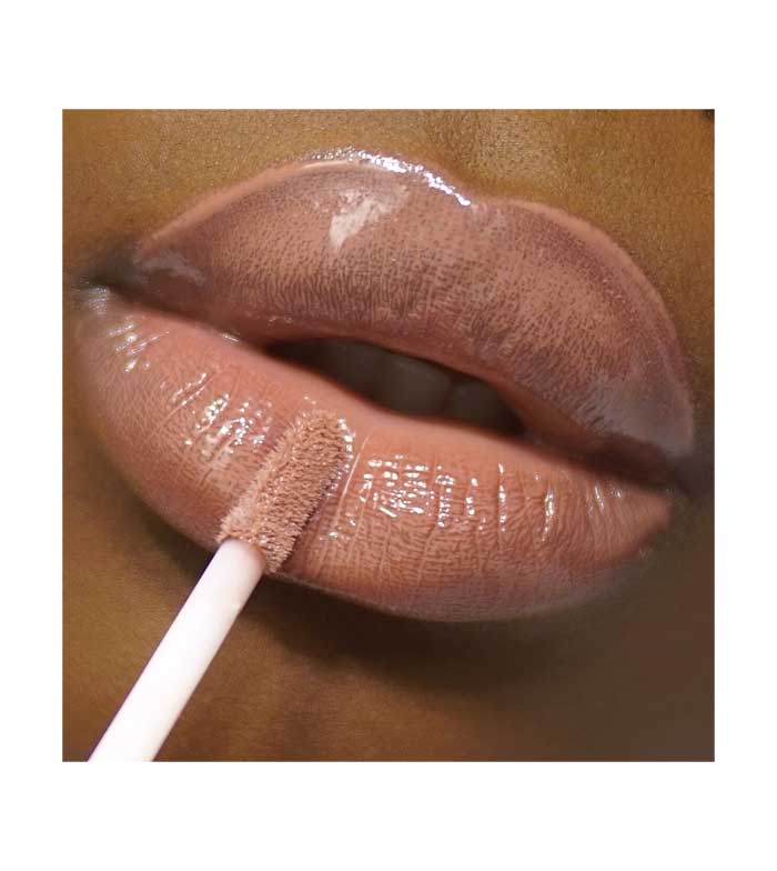 I Heart Revolution - Lip Gloss Chocolate Soft Swirl - Chocolate Pudding