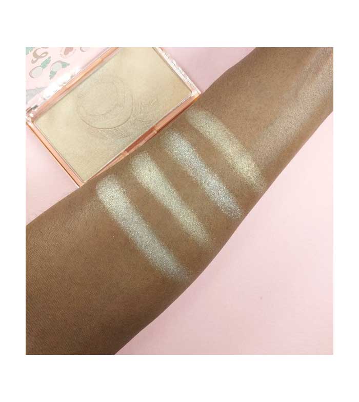 I Heart Revolution - Iluminador em pó Ombre Highlighter - Coconut