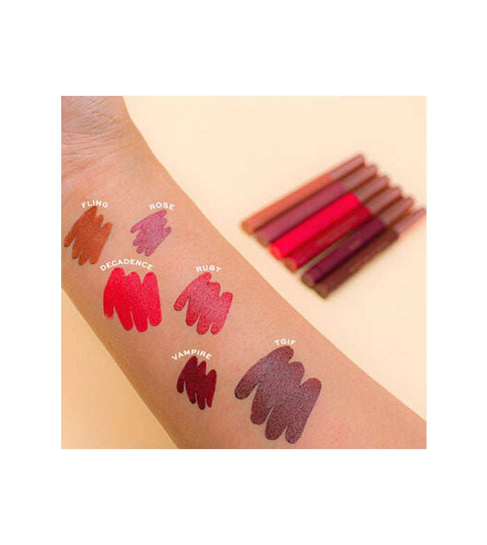 Revolution - Batom Velvet Kiss Lip Crayon - Decadence