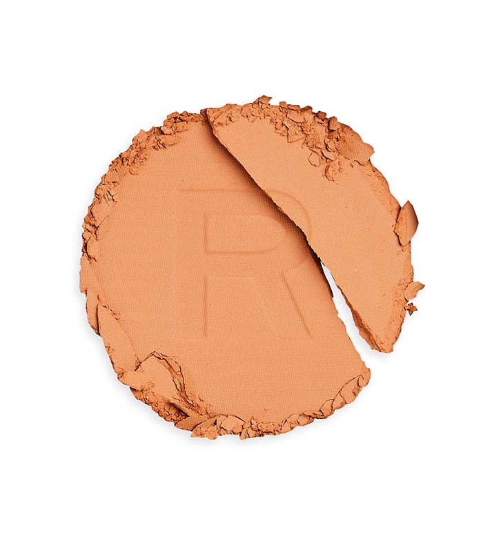 Revolution - Base em pó Conceal & Define - P9.2