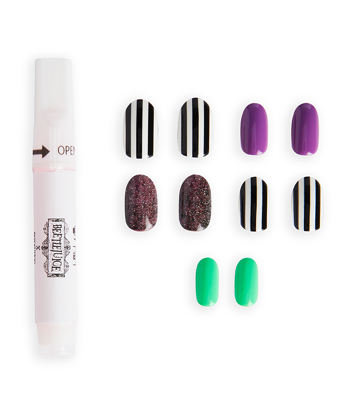 Revolution - *Beetlejuice* - Unhas Falsas