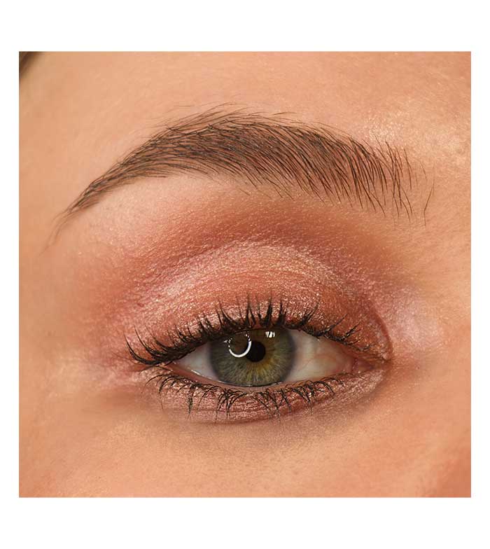 Revolution - Mousse Cream Eyeshadow - Light Gold