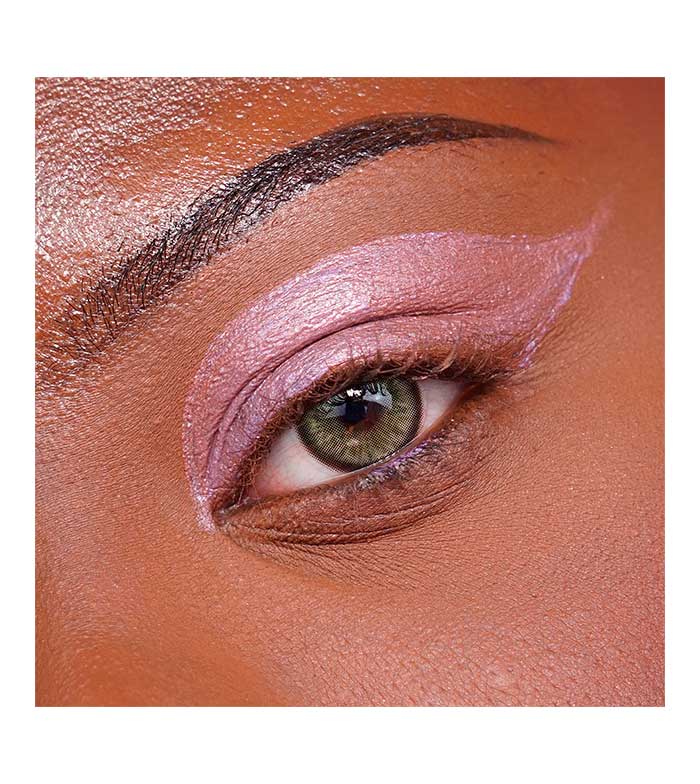 Revolution - Mousse Cream Eyeshadow - Lilac