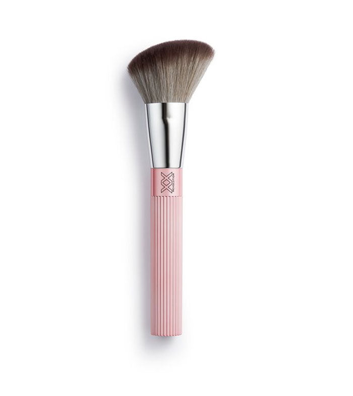 XX Revolution - Pincel de rosto chanfrado Xxpert Brushes - The Professional
