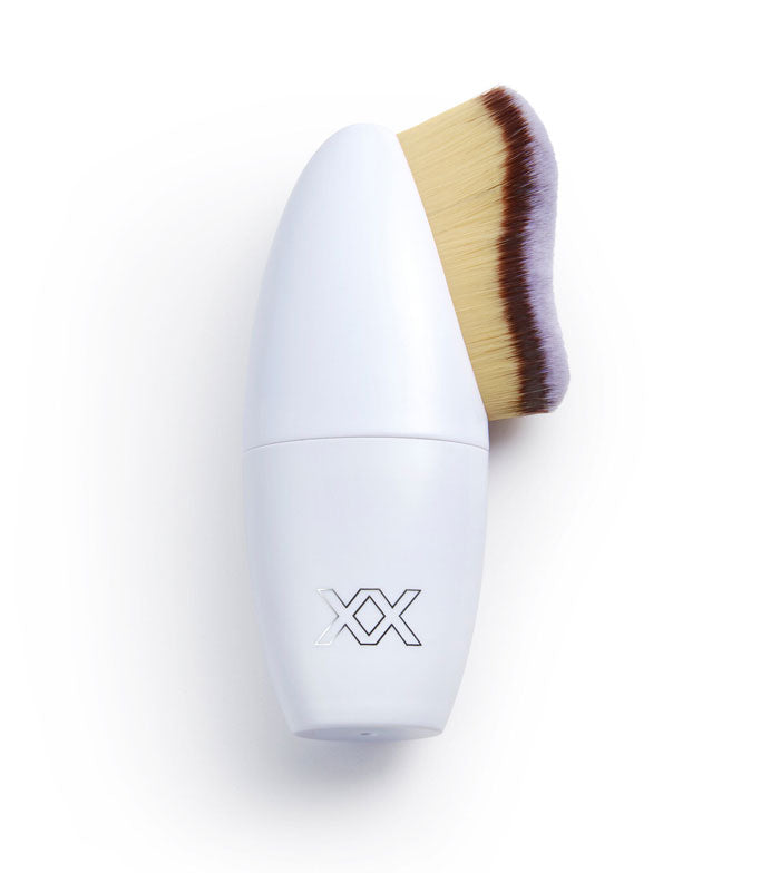 XX Revolution - *XX DEFENCE* - Pincel de limpeza profunda