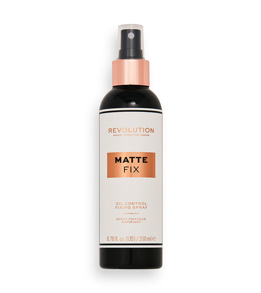 Makeup Revolution - Pulverize Makeup Fixer Matte Fix Oil Control