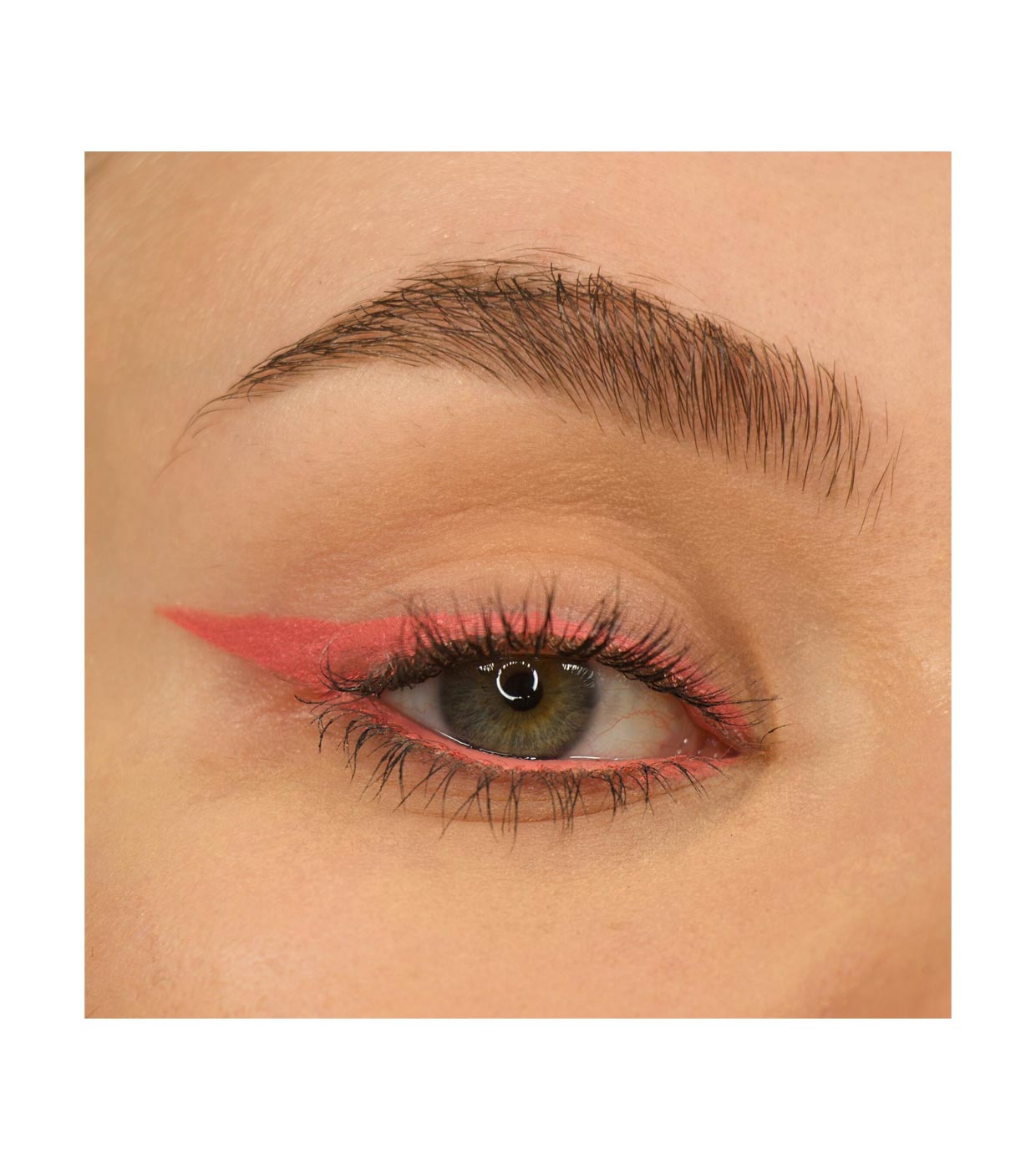 Revolution  - Delineador Streamline Waterline Eyeliner Pencil - Hot Pink
