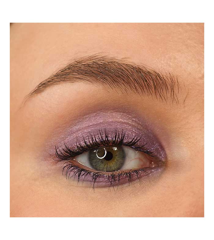 Revolution - Mousse Cream Eyeshadow - Lilac